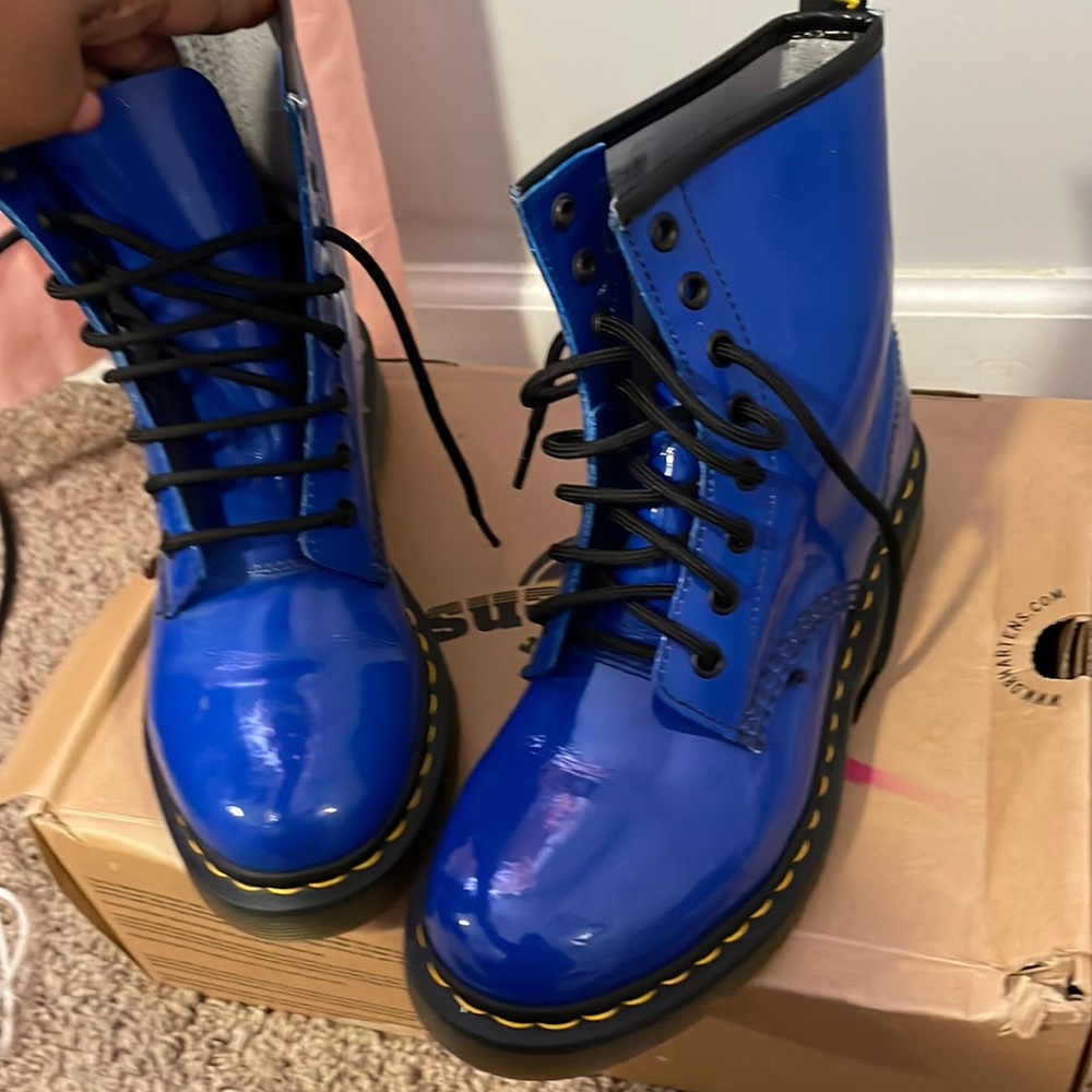 Dr. martens